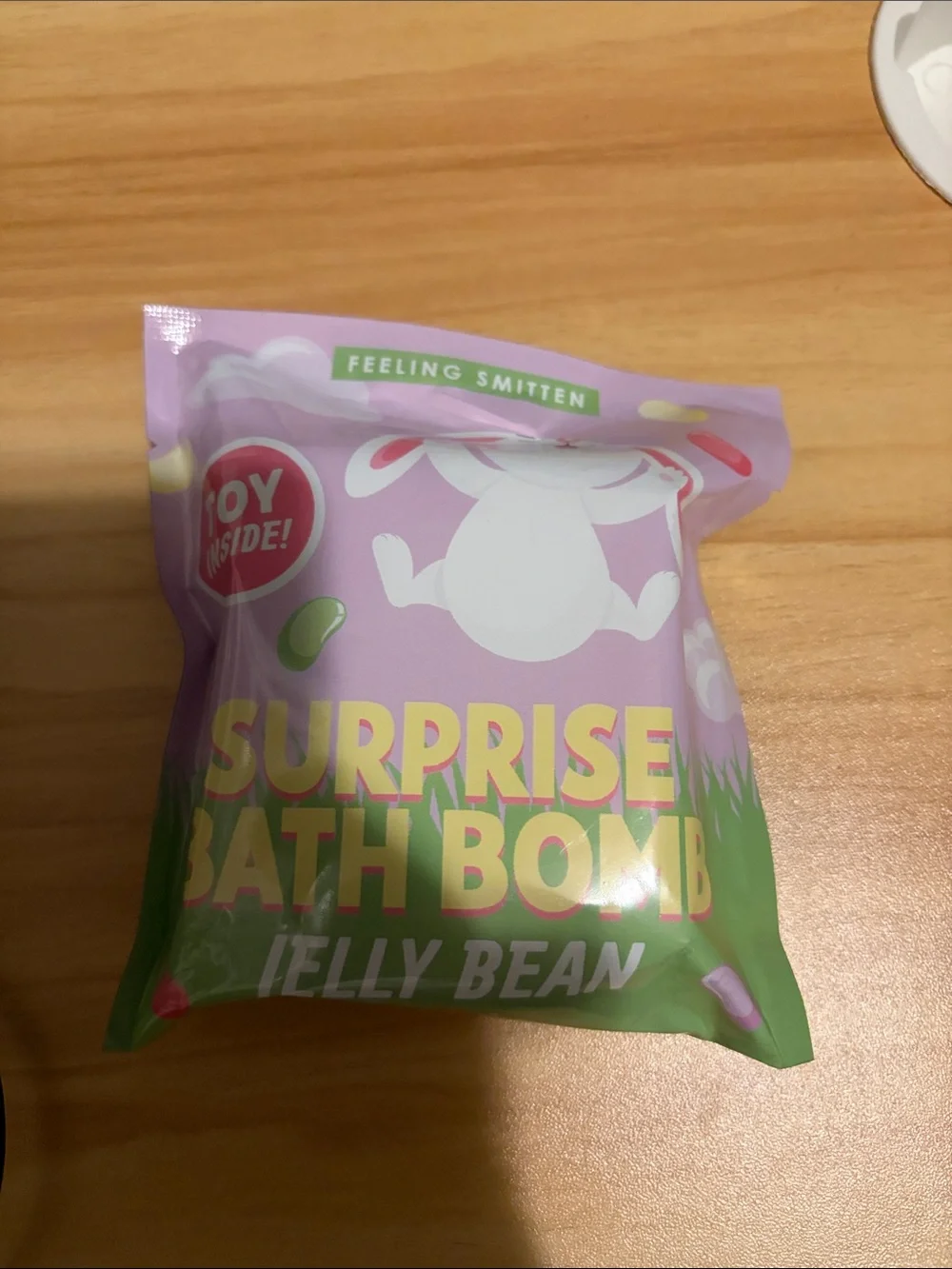 Feeling Smitten Surprise Bath Bomb - Jelly Bean (Pink/Green)